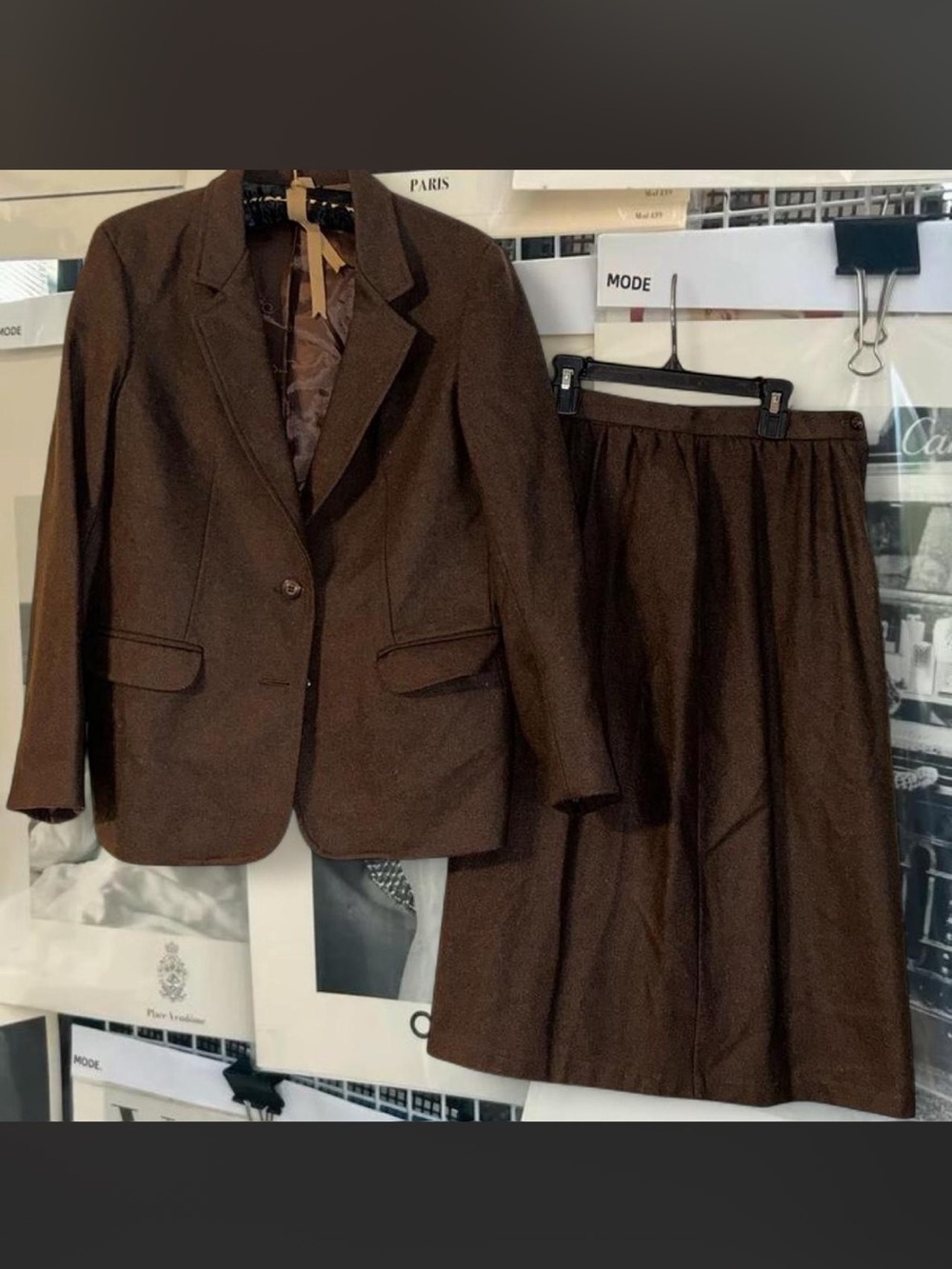 ✨ Vintage Oscar de la Renta Chocolate Brown Wool Blend Midi Skirt Suit Set ✨
